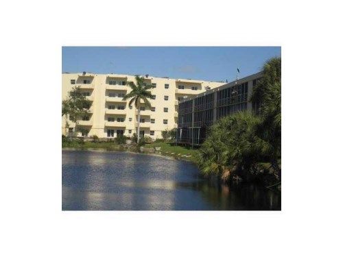 4111 STIRLING RD # 303, Fort Lauderdale, FL 33312