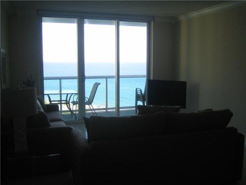 3901 OCEAN DR # 11Z, Hollywood, FL 33019