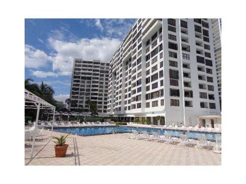 3505 OCEAN DR # 205, Hollywood, FL 33019