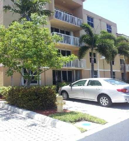 609 E SHERIDAN ST # 306, Dania, FL 33004