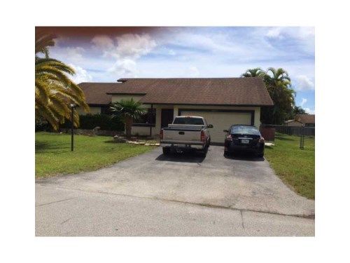 28451 SW 164 AV, Homestead, FL 33033