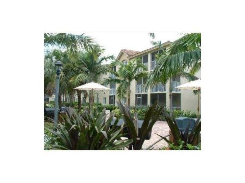 430 S PARK RD # 3-303, Hollywood, FL 33021