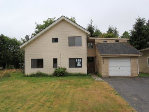 737 Dover Court SE, Ocean Shores, WA 98569