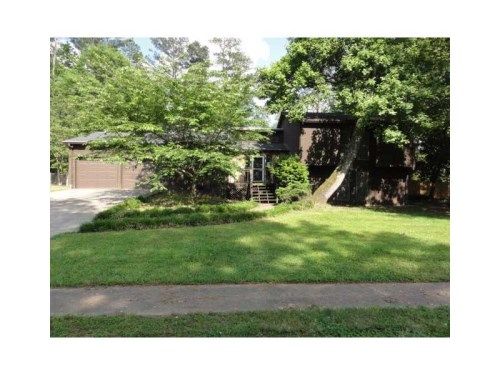 2412 Renny Court, Marietta, GA 30066