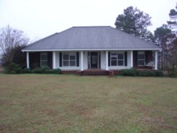 54 Joe Parker Ln, Seminary, MS 39479