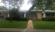 911 W COUNTRY CLUB CR Fort Lauderdale, FL 33317