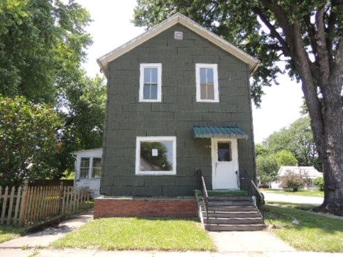 2539 Walnut St, Port Huron, MI 48060