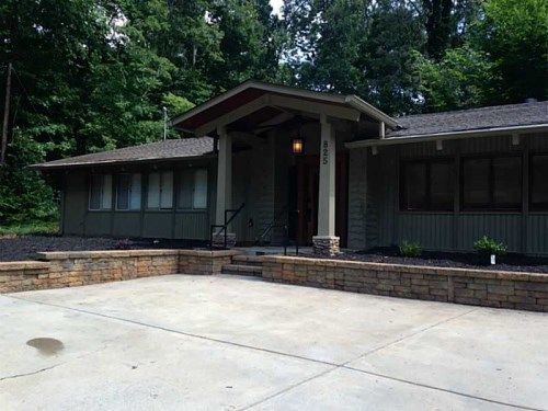 825 Sherwood Road, Gainesville, GA 30501