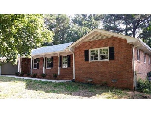 1382 Martin Nash Road, Lilburn, GA 30047