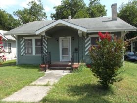 210 Preston, San Antonio, TX 78210