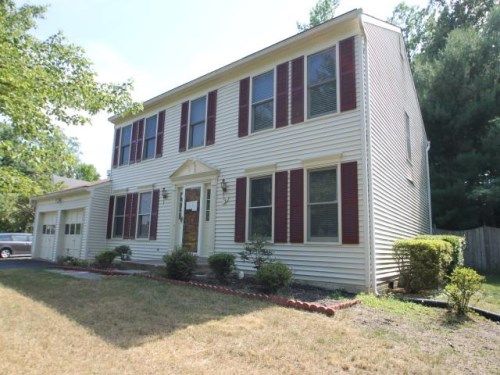 6 Apple Blossom Ct, Stafford, VA 22554