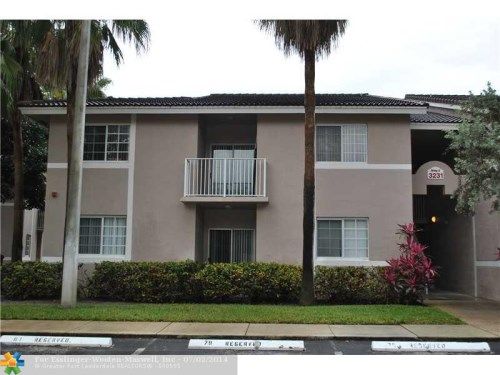 3261 SABAL PALM MNR # 106, Hollywood, FL 33024