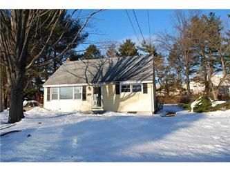 13 Burnham Dr, West Hartford, CT 06110