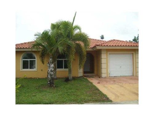 25319 SW 135 CT, Homestead, FL 33032