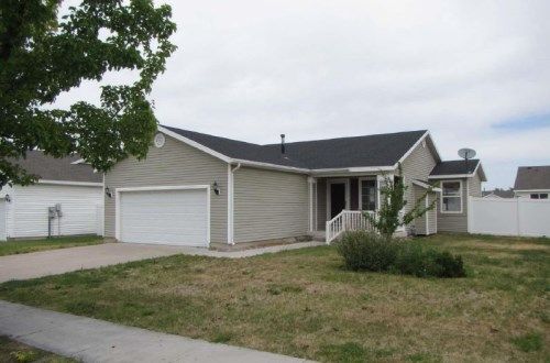 4078 West 5060 South, Roy, UT 84067