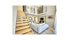 221 JEFFERSON AV # 14 Miami Beach, FL 33139