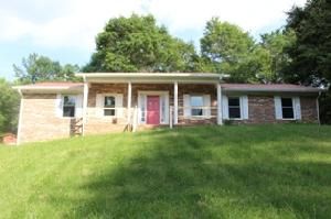 131 Weaver Ln, Weaver, AL 36277