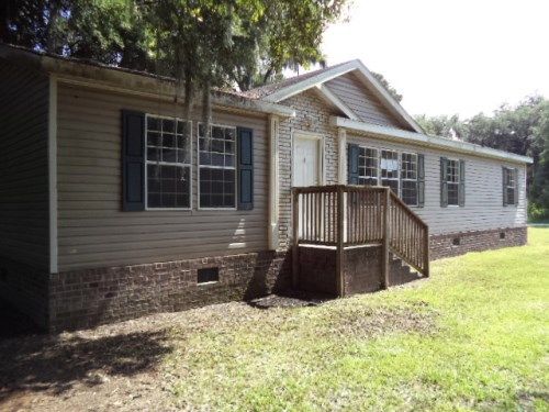 178 Marie Ave, Midway, GA 31320