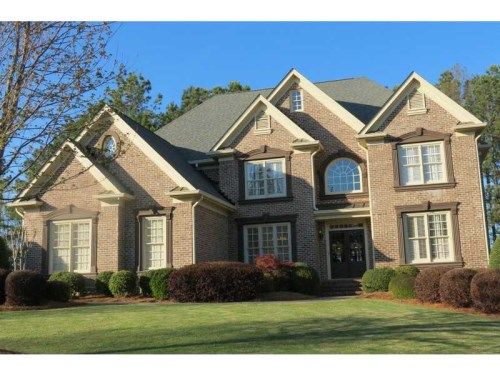 9040 Brixham Court, Suwanee, GA 30024