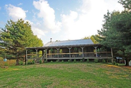 5245 Herrens Chapel Road, Silver Point, TN 38582