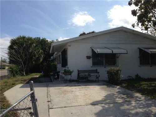 1101 W 32 ST, West Palm Beach, FL 33404