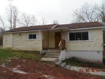 371 School St, Quinwood, WV 25981