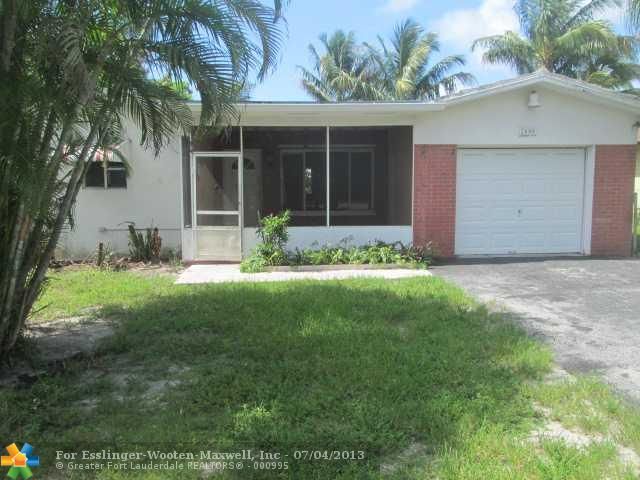 2608 PLUNKETT ST, Hollywood, FL 33020