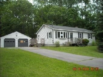 236 Hanscom Rd, Waterville, ME 04901