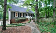 2116 Kinridge Road Marietta, GA 30062