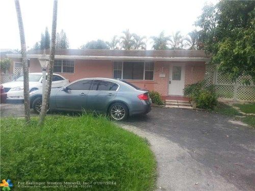 8780 NW 10TH ST, Hollywood, FL 33024