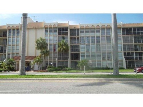 2000 ATLANTIC SHORES BL # 411, Hallandale, FL 33009