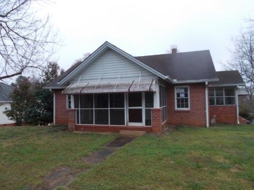 2347 Mountain View Rd, Gainesville, GA 30504