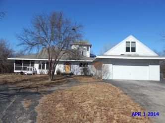 N7467 Bay Dr, Elkhorn, WI 53121