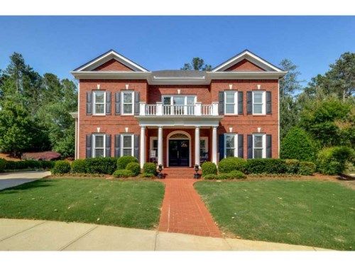 911 Moores Walk Lane, Suwanee, GA 30024