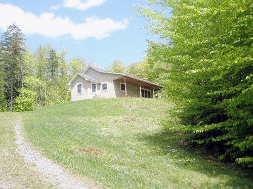 209 Paquette Rd, Bethel, VT 05032