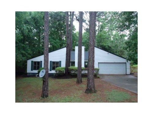 125 Apple Valley Drive, Woodstock, GA 30188