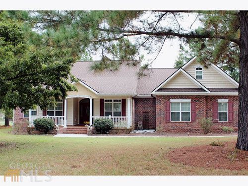 530 St Andrews Cir, Statesboro, GA 30458