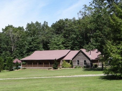 1888 Junior Camp Road, Monterey, TN 38574