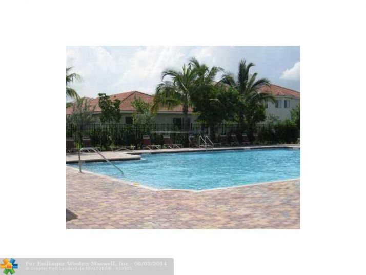 3235 Laurel Ridge Cir # 3235, West Palm Beach, FL 33404