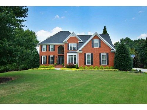 325 Stone Hill Point, Alpharetta, GA 30004