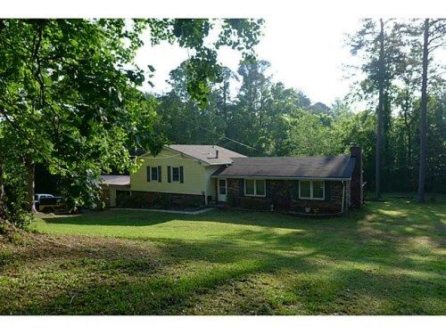 710 Woodhaven Drive, Woodstock, GA 30188