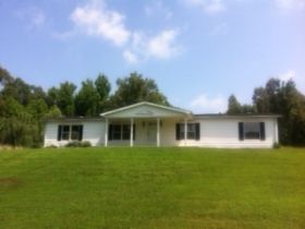 2463 Greenbriar Rd, Utica, KY 42376