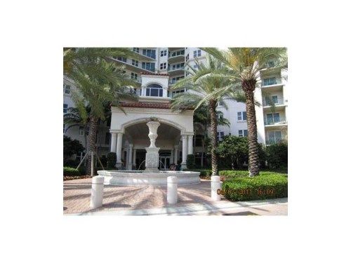 19900 E COUNTRY CLUB DR # 911, Miami, FL 33180