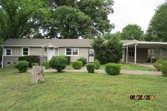 2820 Maxwell Street, Knoxville, TN 37917