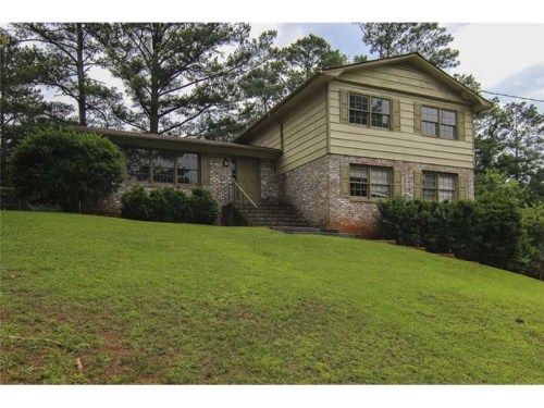 3282 Wintercreeper Drive, Lithonia, GA 30038