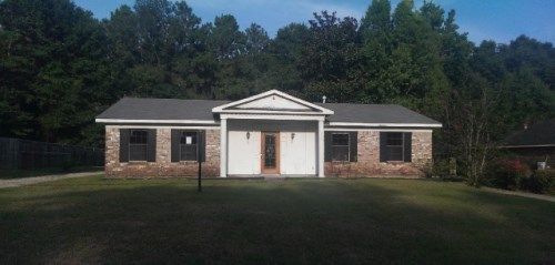 1704 Carlisle Dr E, Mobile, AL 36618