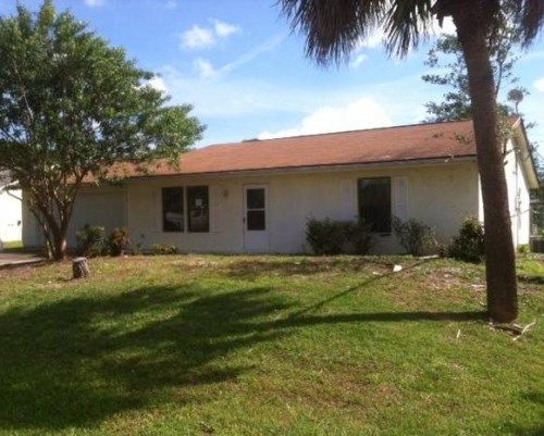 1174 Barber St, Sebastian, FL 32958