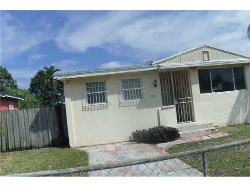 581 SE 5 ST, Hialeah, FL 33010