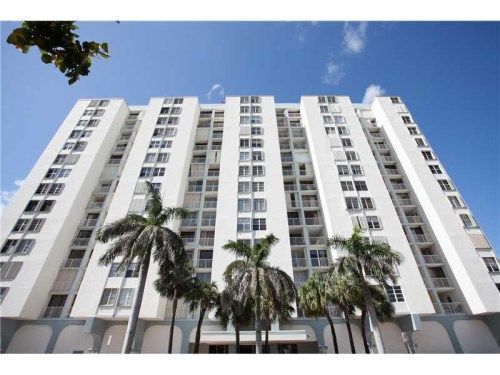 6450 COLLINS AV # 809, Miami Beach, FL 33141