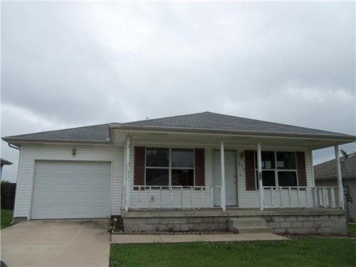 617 Valley View St, Carl Junction, MO 64834